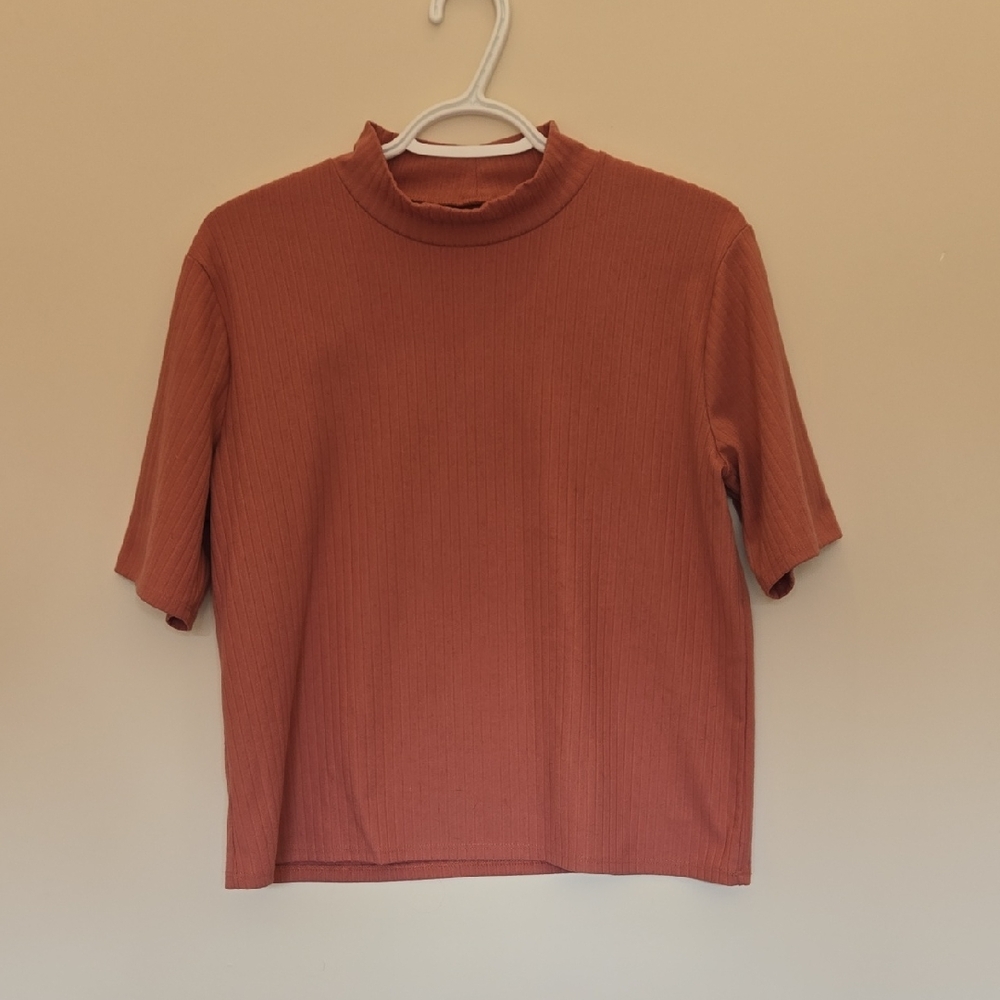 Textured T-shirt With Turtle Neck